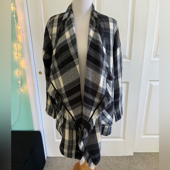 Lucky Brand Black and White Plaid Fringe Cardigan Small - Picture 1 of 6